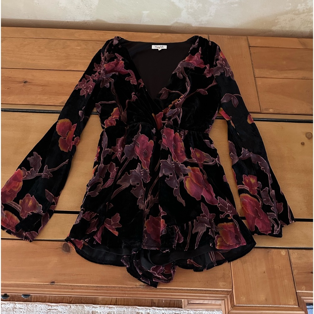 Honey Belle Velvet Romper size small